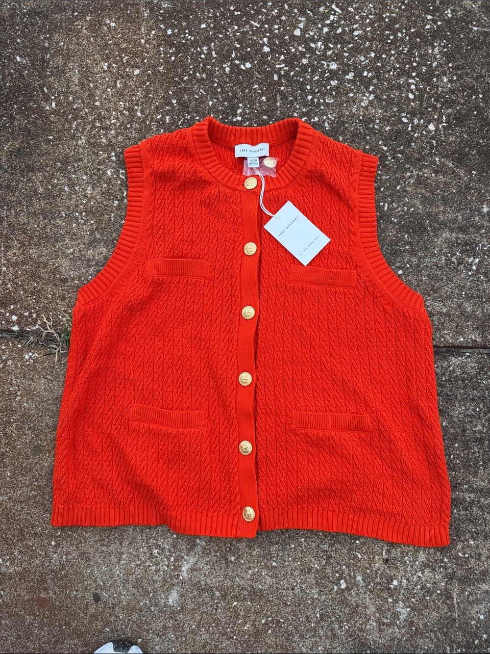 Free Assembly Orange-Red Knit Button-Front Sleeveless Cardigan Vest. Size XL NWT